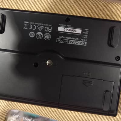TASCAM DP-006 6-Track Digital Pocketstudio Recorder 2013 - Present - Black image 2