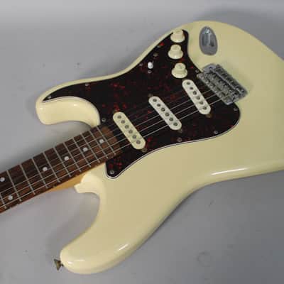1992 Fender Squier Series Stratocaster MIK Rosewood Olympic White image 8