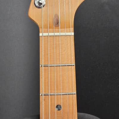 Fender 0179152713 Limited Edition Ultra II Stratocaster Electric Guitar, HSS,RM, Grafiti Yello image 5