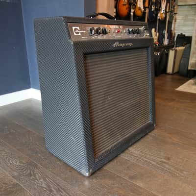 Ampeg GS-15R Gemini VI 30-Watt 1x15" Guitar Combo 1966 - 1967 - Black image 6