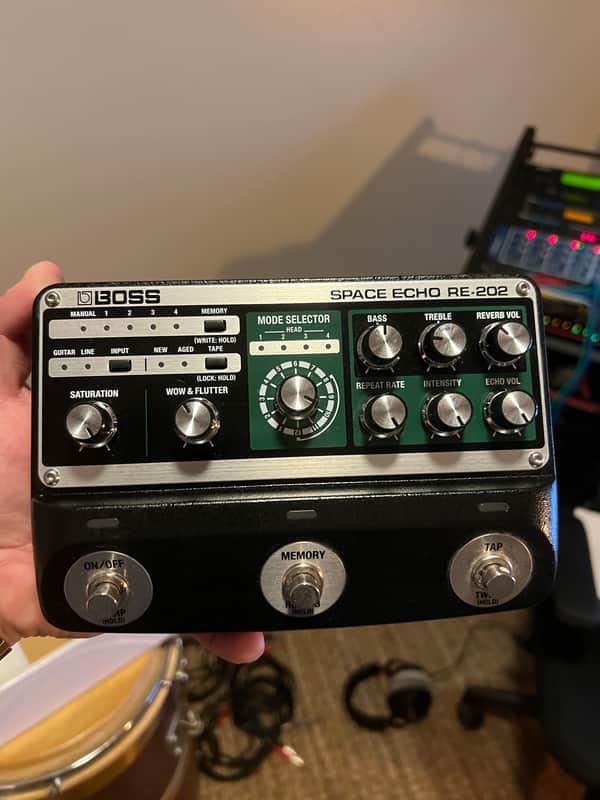 Boss RE-202 Space Echo