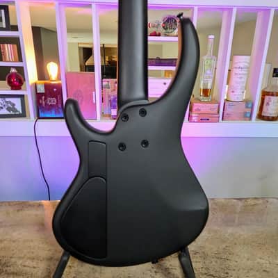 MTD Lynn Keller Signature 532-24 Short Scale 5-String Bass | 32" Scale image 9