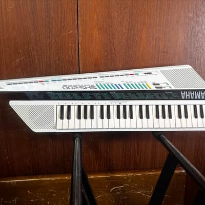 YAMAHA SHS-200 FM Digital Keyboard with MIDI Keytar w/ bag strap