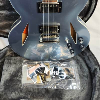 Epiphone Dave Grohl DG-335 Hollowbody Guitar, Pelham Blue W/HSC 2025 image 3