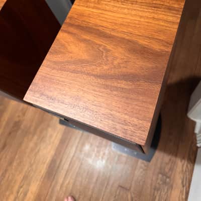 Wharfedale Denton 80th Anniversary Speakers w/ Wharfedale Stands Bild 4