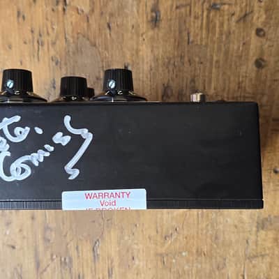 Pete Cornish NG-2 Battery-Free Fuzz - signed by Pete image 7