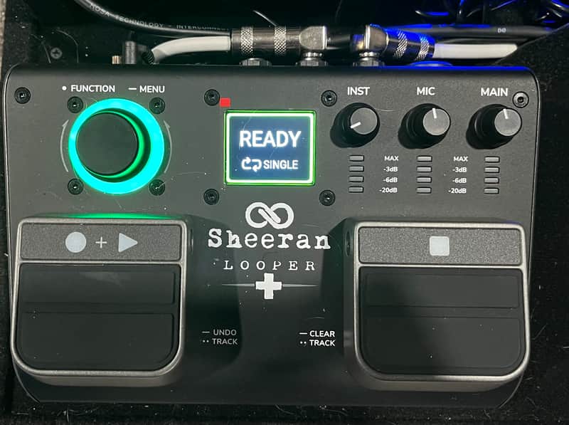 Sheeran Looper + 2024 - Present - Black