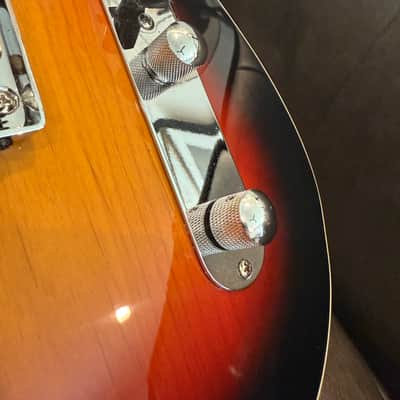 ROSEWOOD - Squier Classic Vibe '60s Telecaster Custom Sunburst image 6