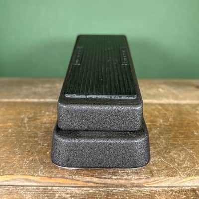 Dunlop GCB95 Cry Baby Standard Wah 1982 - Present - Black image 4