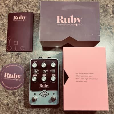 Universal Audio Ruby ’63 Top Boost Amplifier 2022 - Present - Ruby / Silver image 3