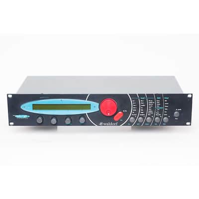 Waldorf Microwave II Rackmount Wavetable Synthesizer