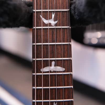 PRS SE Custom 24 2024 - Blue Fade image 8