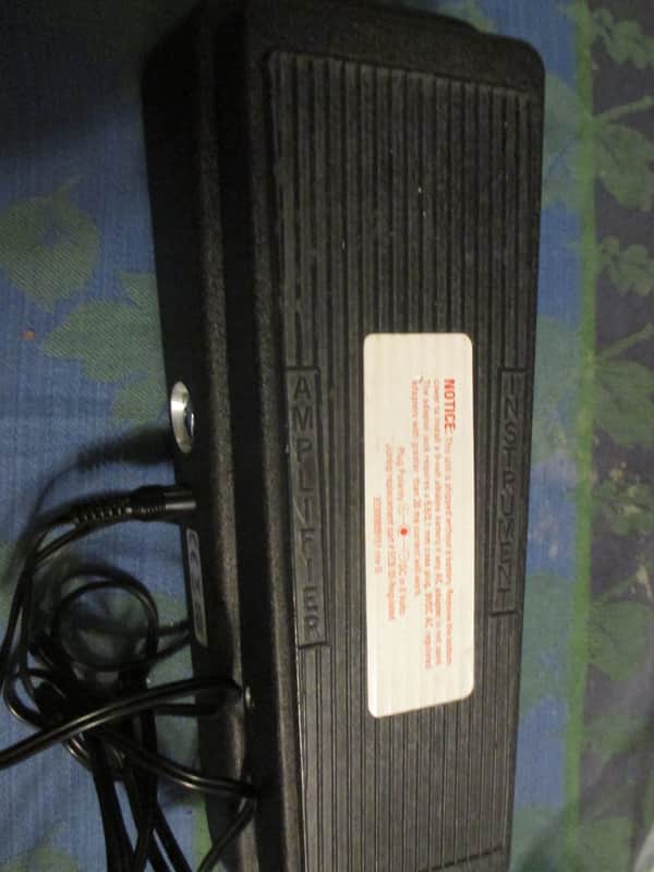 Dunlop GCB95 Cry Baby Standard Wah 1982 - Present - Black image 1