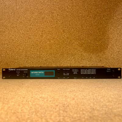 ROLAND Vintage Synth M-VS1 Sound Module - memorymoog, jupiter 8, juno 106, minimoog, jupiter 6, oberheim ob-xa, sh-101, vp330, etc. – Serviced – Warranty-