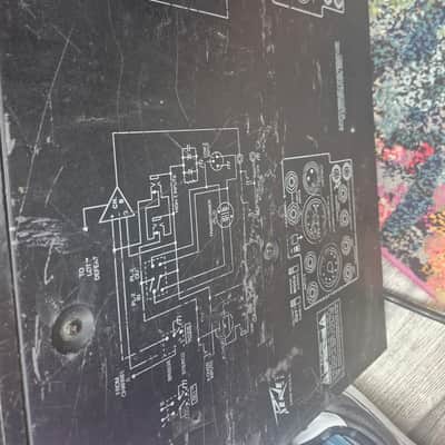 Peavey Cs-800 stereo power amplifier image 2