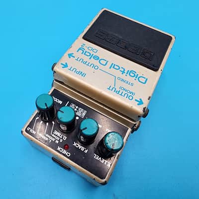 Vintage 80s Boss DD-2 Digital Delay Guitar Effect Pedal Long Chip MIJ Japan Bass image 10