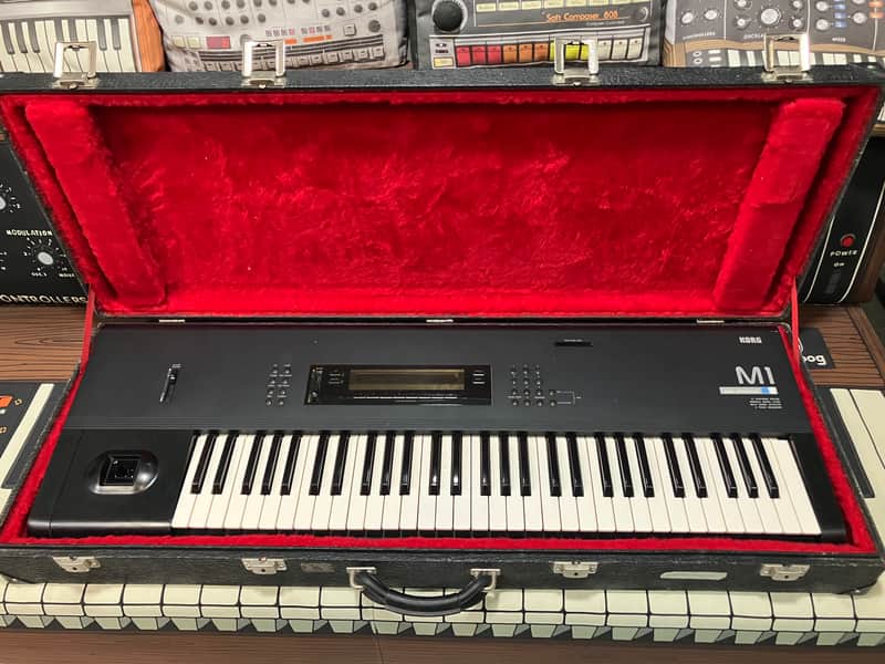 Korg M1 Music Workstation with case image 1