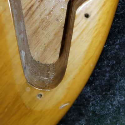 1975 Fender Stratocaster body - Natural image 6