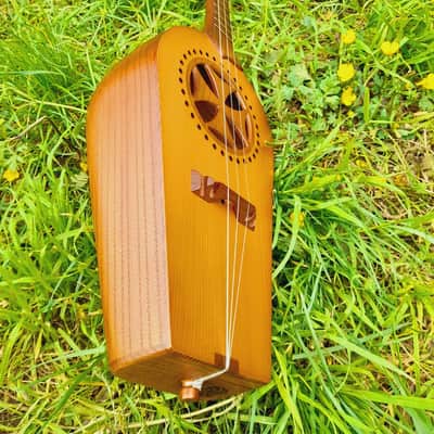 Georgian folk music instrument | Panduri | Fanduri | ფანდური image 5