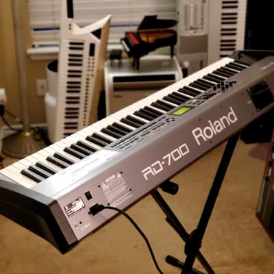 CERTIFIED!!! ROLAND RD700 STAGE PIANO FULLY INSPECTED SERVICED AND IN AMAZING CONDITION! image 22