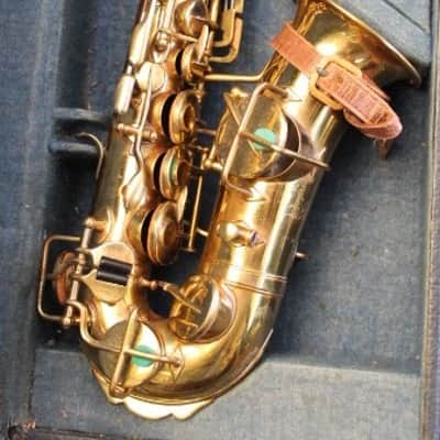 Vintage Buescher Curved Soprano Sax with orig case image 2