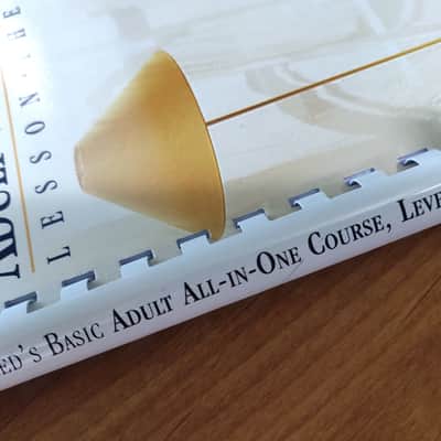 Alfred Music Adult All-In-One Piano Course Book Two image 3