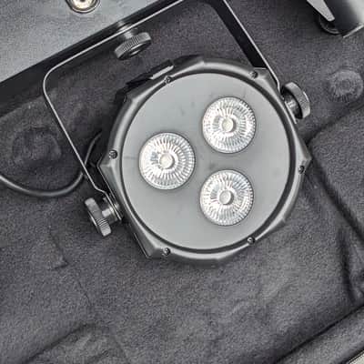 Chauvet GigBAR 2 T-Bar light image 9