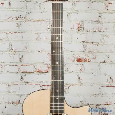 Martin GPC-11E - Sitka/Saple - Natural Gloss Top w/SS image 3