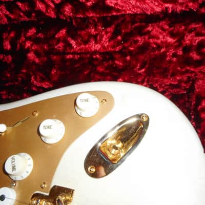 Scarecrow Guitars 1956 Mary Kay Stratocaster Tribute Fender Licensed neck and all fender electronics and hardware 2024 - Blonde (light Relic) image 5