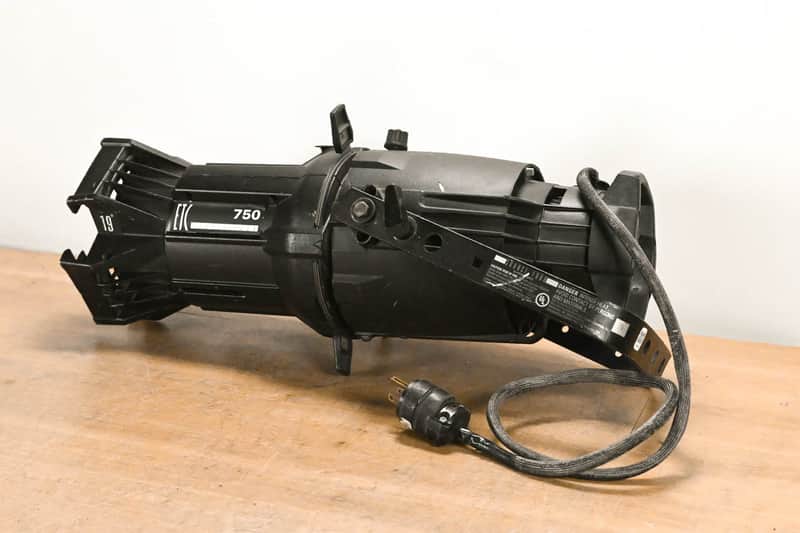 ETC Source Four 750 19 Degree Ellipsoidal Light CG01207 image 1