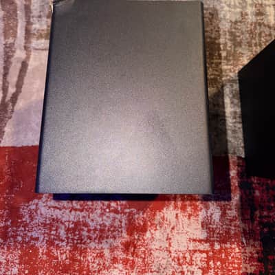Yamaha HS8 Powered Studio Monitor (Pair) 2015 - Present - Black image 3