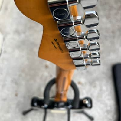Fender Standard Stratocaster HSS Maple Neck 2010 - Black image 23