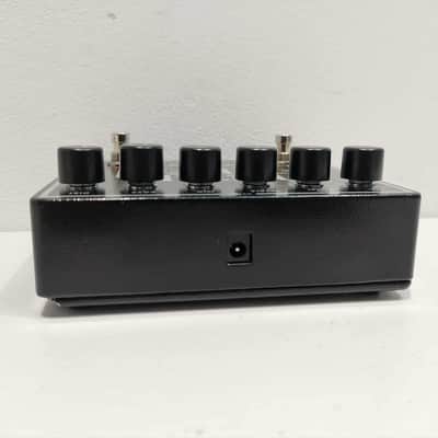 Immagine Electro-Harmonix Metal Muff Distortion with Top Boost 2006 - Present - Black - 4