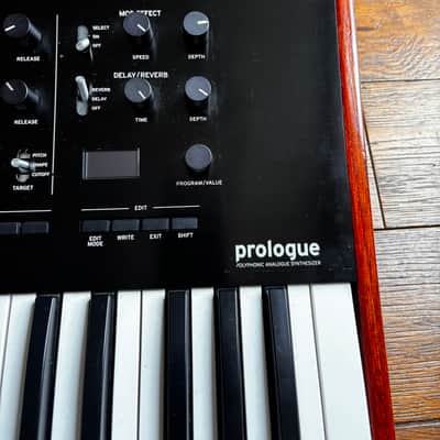 Korg Prologue 8 Polyphonic 49-Key 8-Voice Analog Synthesizer 2018 - Present - Black/Wood Plus Flight Case image 6