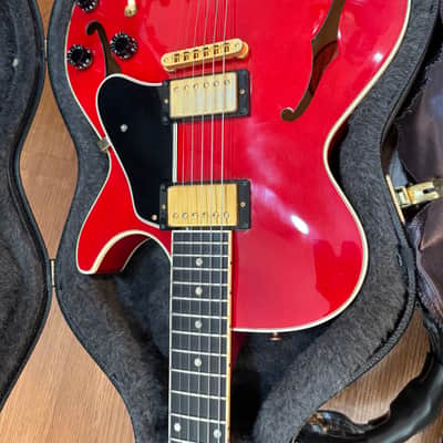 GIBSON HOWARD ROBERTS FUSION III electric guitars