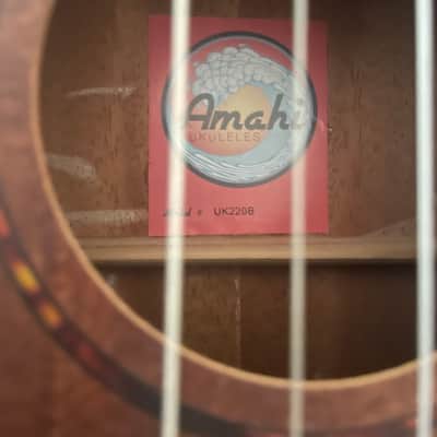 Amahi Uk-220B image 2