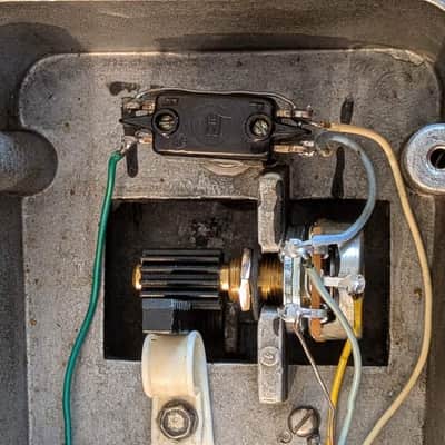 Vox cry baby Wah-Wah 1968 transition clover inductor image 13