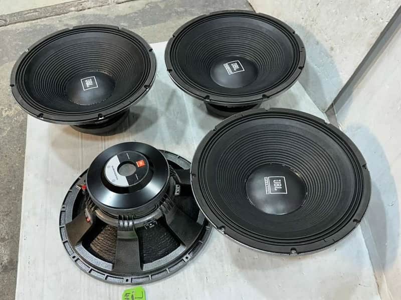 JBL Selenium 18SWS1100