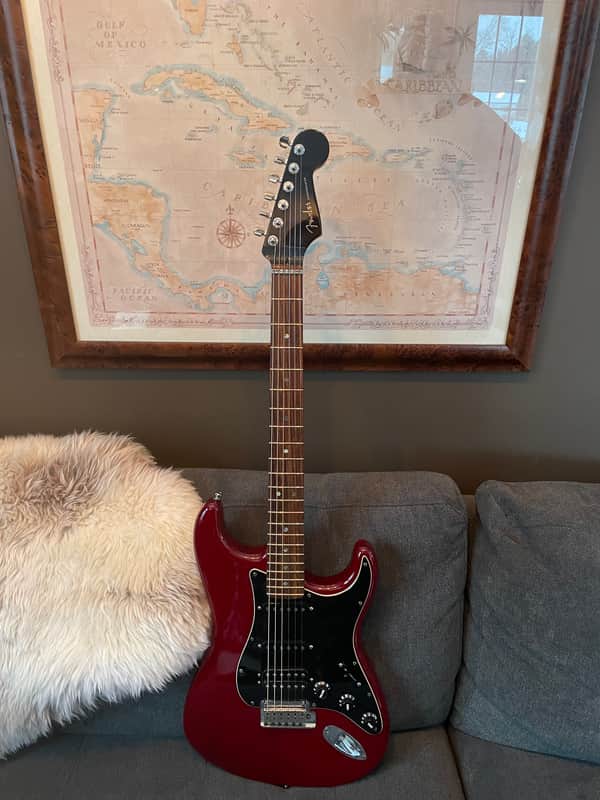 Fender Stratocaster Deluxe American 2008 - Crimson Red Transparent image 1