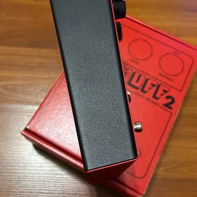 Electro-Harmonix / JHS Big Muff 2 Dual Op-Amp Fuzz 2025 - Red image 4