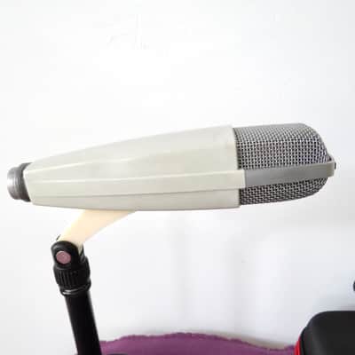 Sennheiser MD 421-2 Cardioid Dynamic Microphone Bild 4