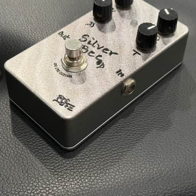 One Control BJFE Limited Silver Bee Overdrive image 3