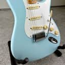 Fender Vintera '50s Stratocaster in Sonic Blue with Gig Bag
