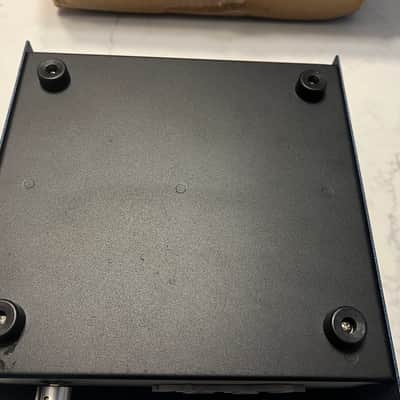 Suhr Reactive Load 8 Ohm DI Box 2015 - Present - Black image 6