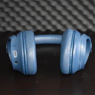 Sony WH-CH720N Wireless Noise-Cancelling Bluetooth Headphones - Blue WHCH720N image 2