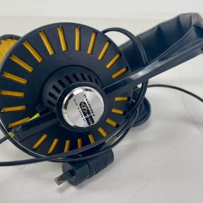 Sennheiser HD-424 Stereo Headphones image 3