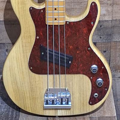 1982 Peavey USA T-20 Bass with Original Hardshell Case image 3