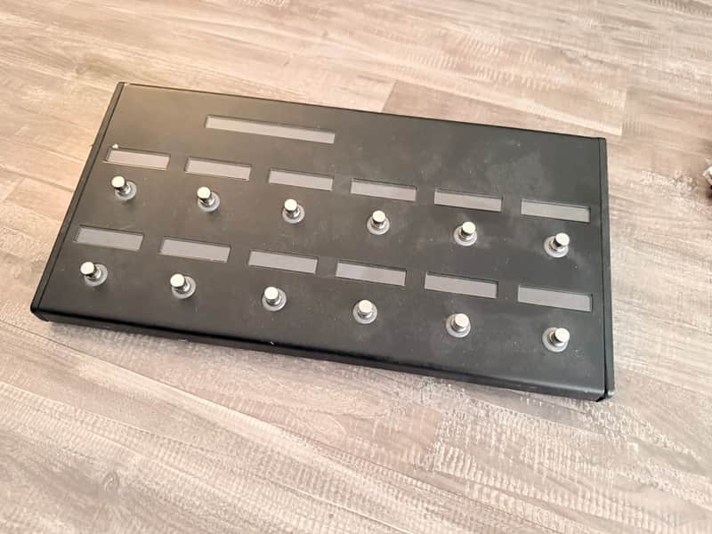 Line 6 Helix Foot Controller 2016 - Present - Black image 1