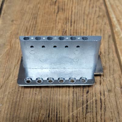 Unbraded Stratocaster Style Floating Tremolo Bridge/Saddles image 2