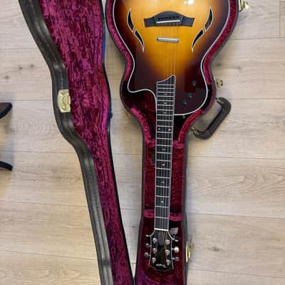Taylor T5z Standard with Sitka Spruce Top 2014 - Present - Tobacco Sunburst image 10